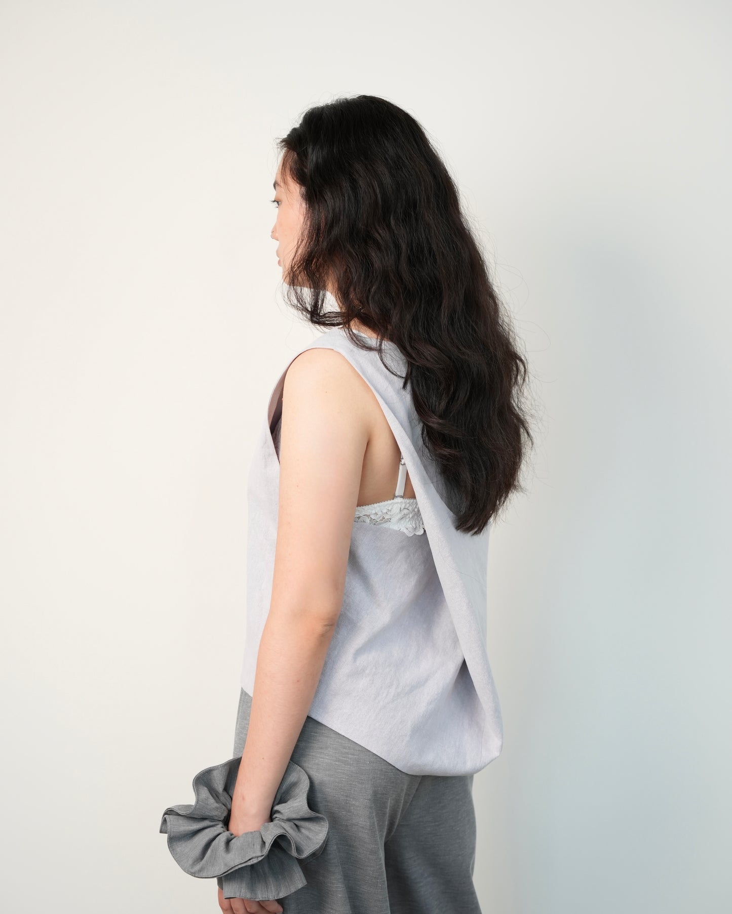 Twisted Back Tank in Lilac