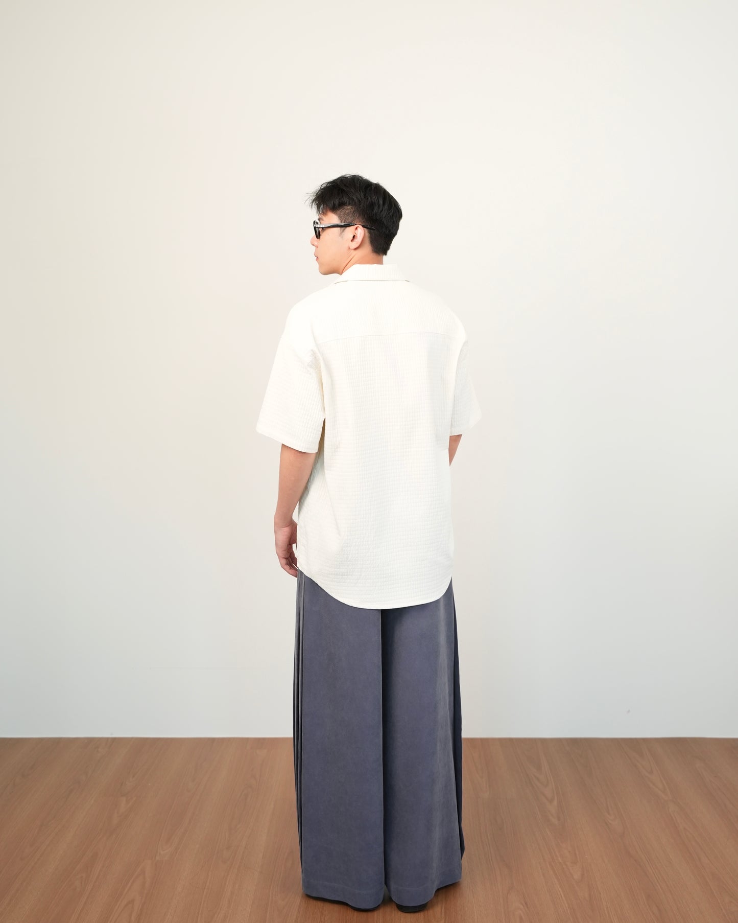 Unisex Cocoon Pleated Pants in Navy