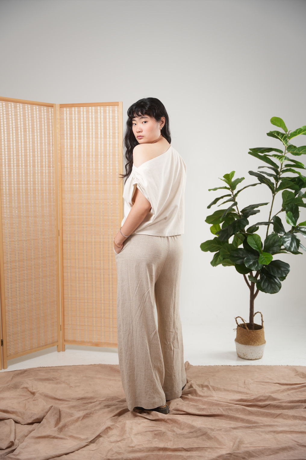 Unisex Relaxed Lounge Pants in Nut