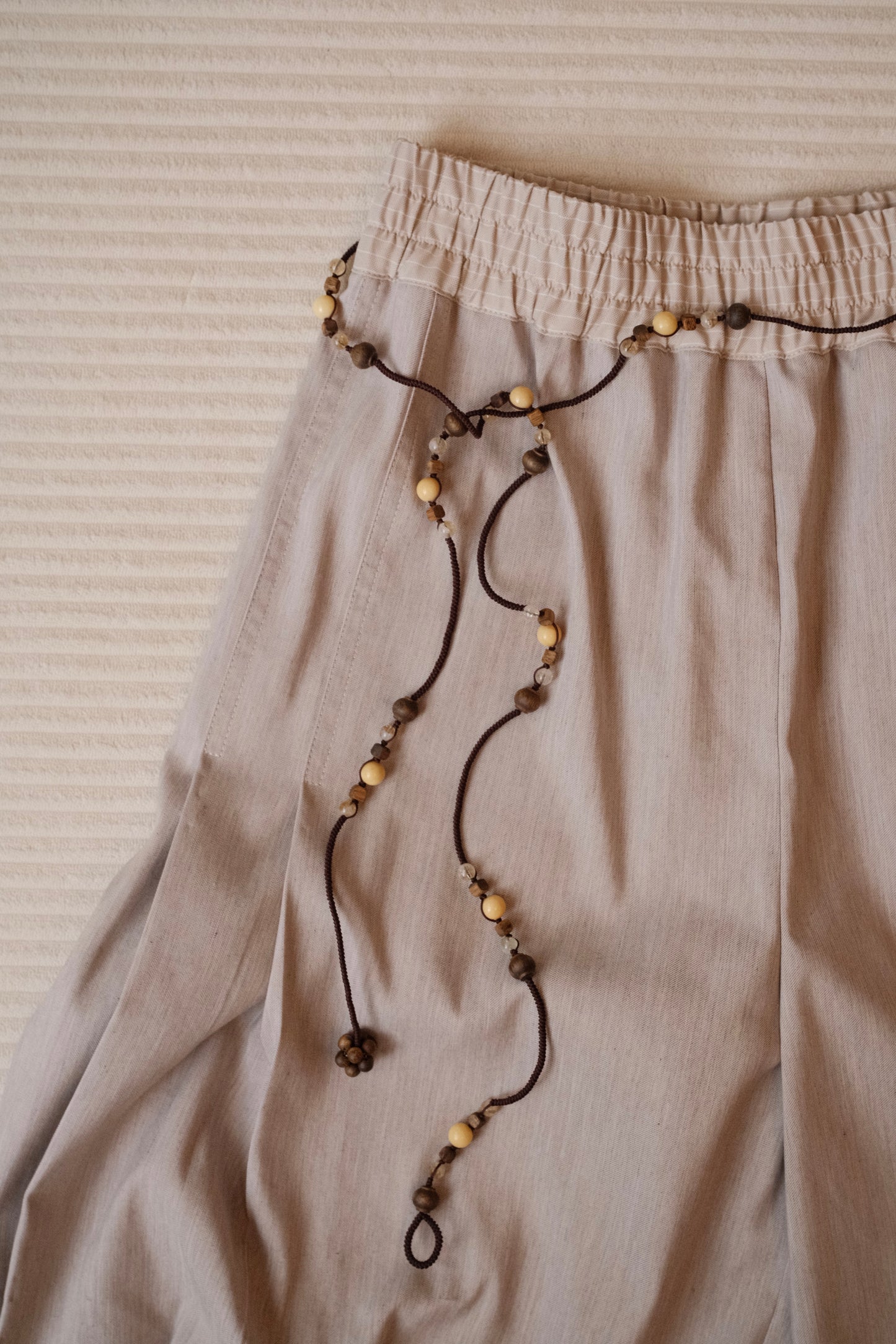 Unisex Pleated Cocoon Pants in Griege