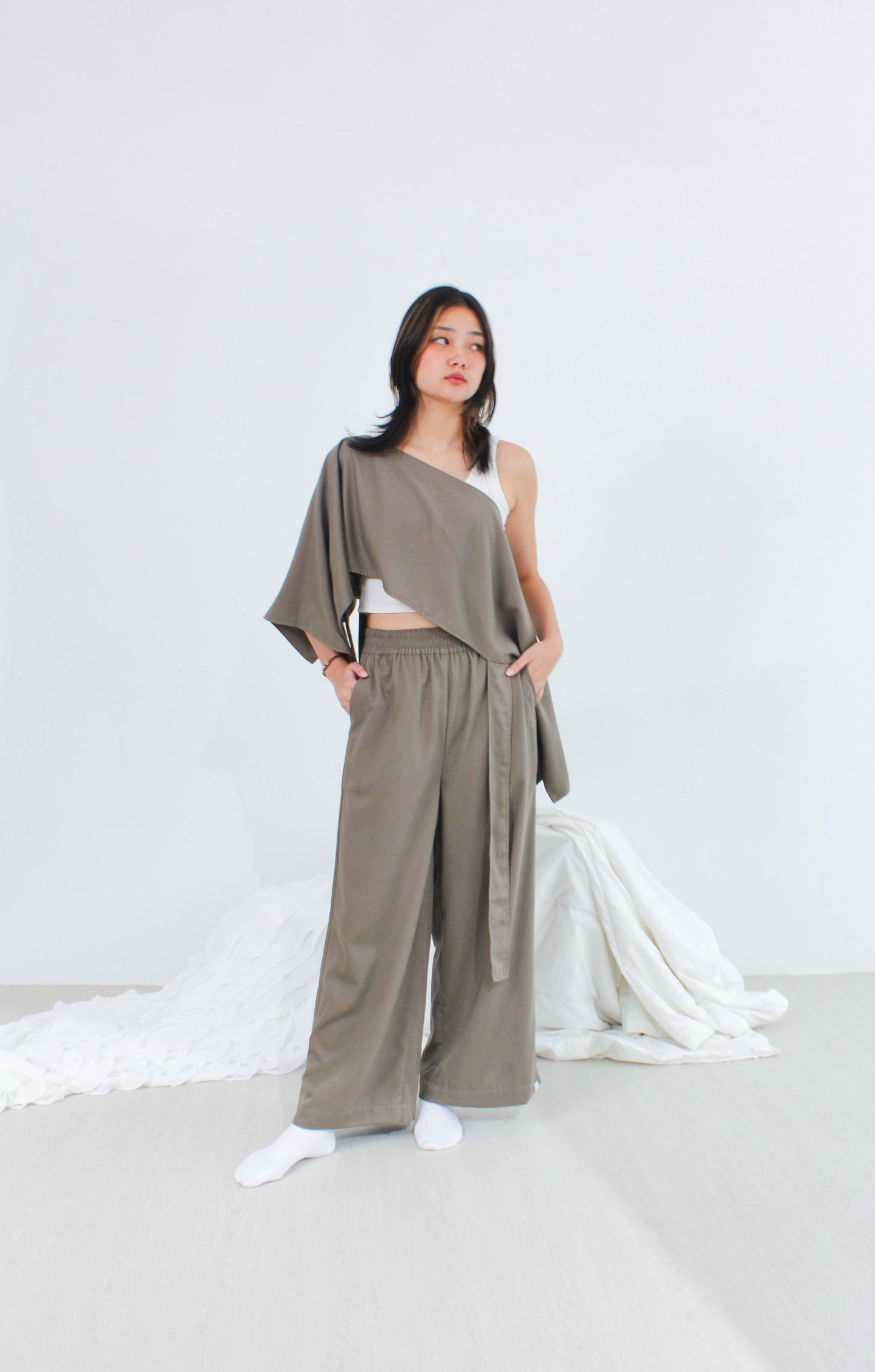 Unisex Relaxed Lounge Pants in Peat